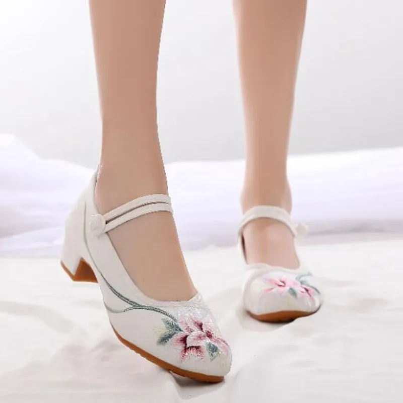 Women Elegant Mi Heel Pumps Vintage Embroider Mary Jane Dress Shoes Woman Summer Sandals Ankle Strap Ladies Slingback Party Shoe