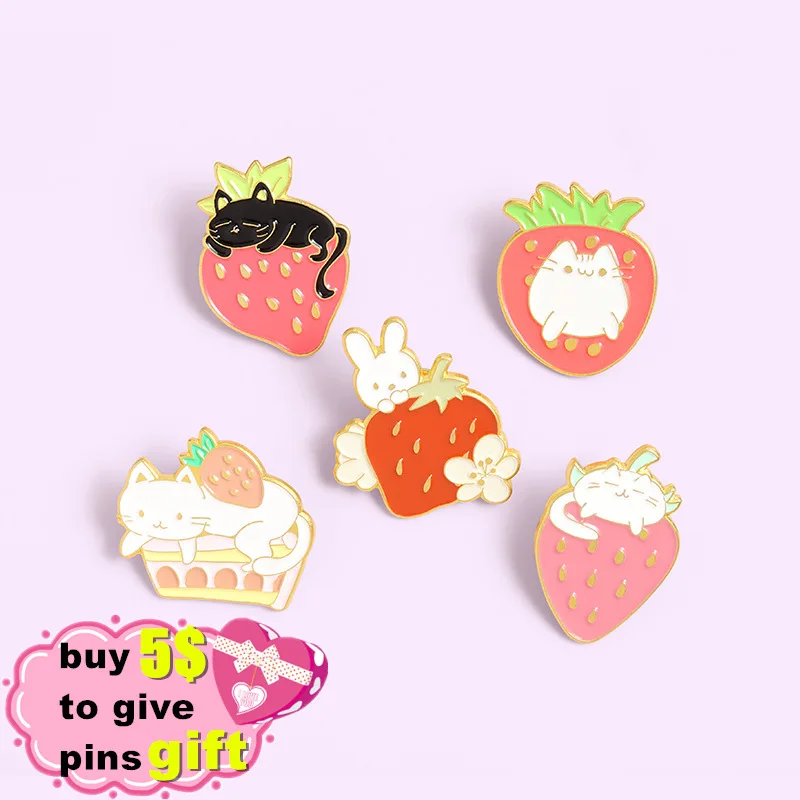 Strawberry Cat Custom Enamel Pin Sweet Cake Bunny Badges Rabbit Kitty Brooches Animal Lapel Badges Children Kids Gifts Wholesale