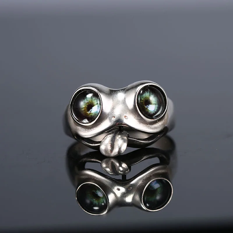 Cute Tongue Twisting Frog Ring Simple Design Green Eyes Frog Rings Men Women Silver Color Engagement Wedding Rings Jewelry