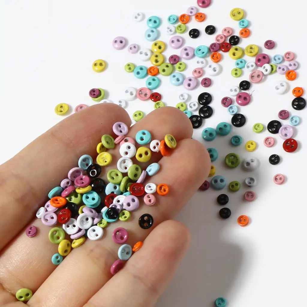 50 Stuks 3/4Mm Handgemaakte Pop Naaien Knoppen Voor Diy Poppenkleertjes Mini Knoppen Ronde Twee Gaten Knoppen kleding Naaien Accessoires