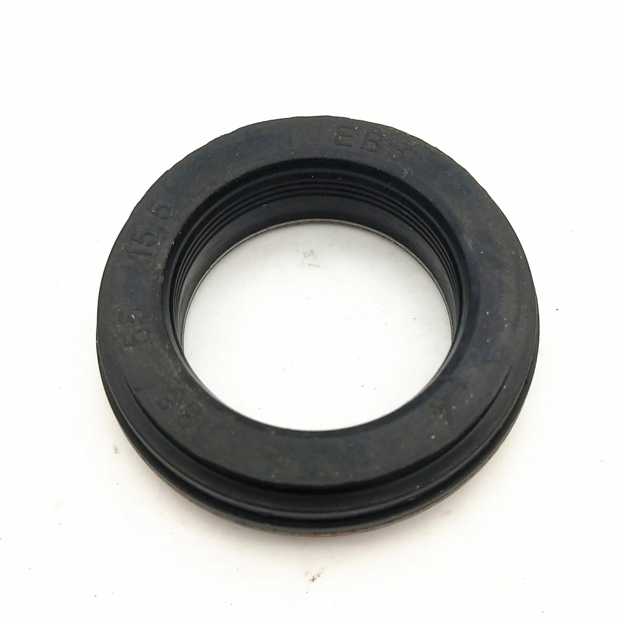 Rear Axle Drive Shaft Seals Half Shaft Oil Seal For Chevrolet Captiva Equinox Opel Antara OEM# 15919548