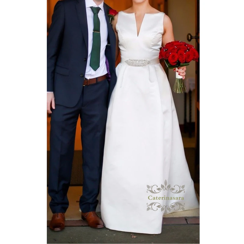 New Elegant A-Line Satin Wedding Dresses Vestido de novia 2025 V-Neck Sleeveless Long Bridal Dress With Removable Beaded Sashes