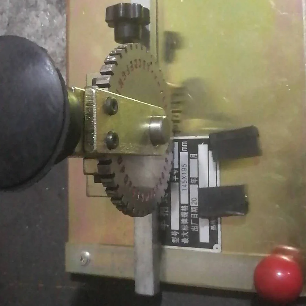 Mesin Penanda Papan Nama Semi-otomatis Kecil Mesin Penanda Manual Mesin Embossing Mesin Ukiran Tanda Logam