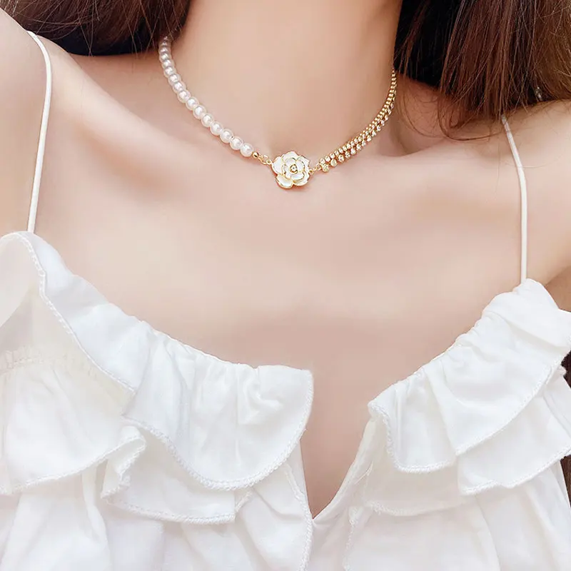 Ins Hot Sale All-Match Clavicle Rope Necklace Top Quality Pearl Exquisite Flower Necklace Temperament Luxury Trendy Jewelry