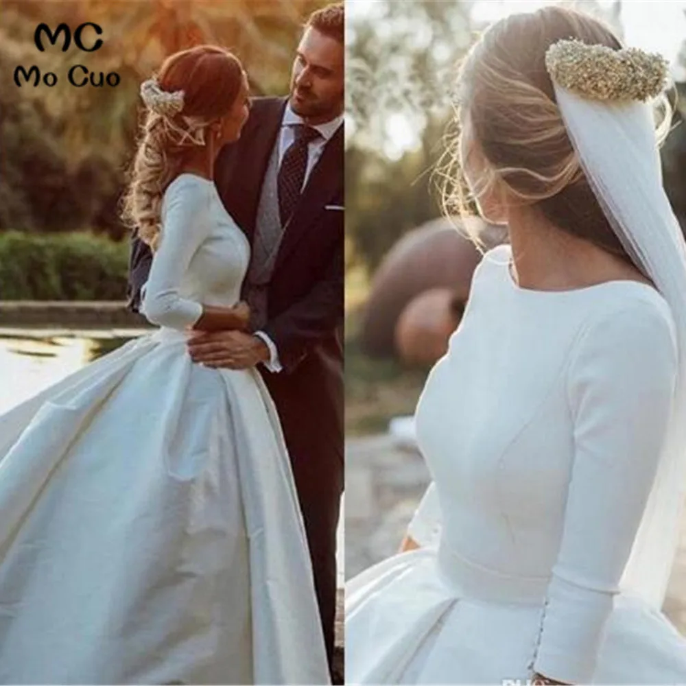 Sexy Simple Vintage Ball GownWedding Dresses Bridal Gown Long 3/4 Sleeves Backless Cut Back Chapel Train Women Wedding dress