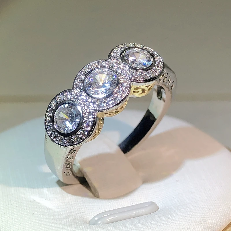 Women's Round AAAA+ Zircon Wedding Engagement Ring