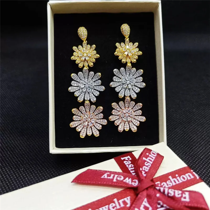 EYER Fashion Jewelry Luxury Lucky Classic Flower Design Earrings Drop Micro Pave Zircon Engagement Party Popular Earrings Gift