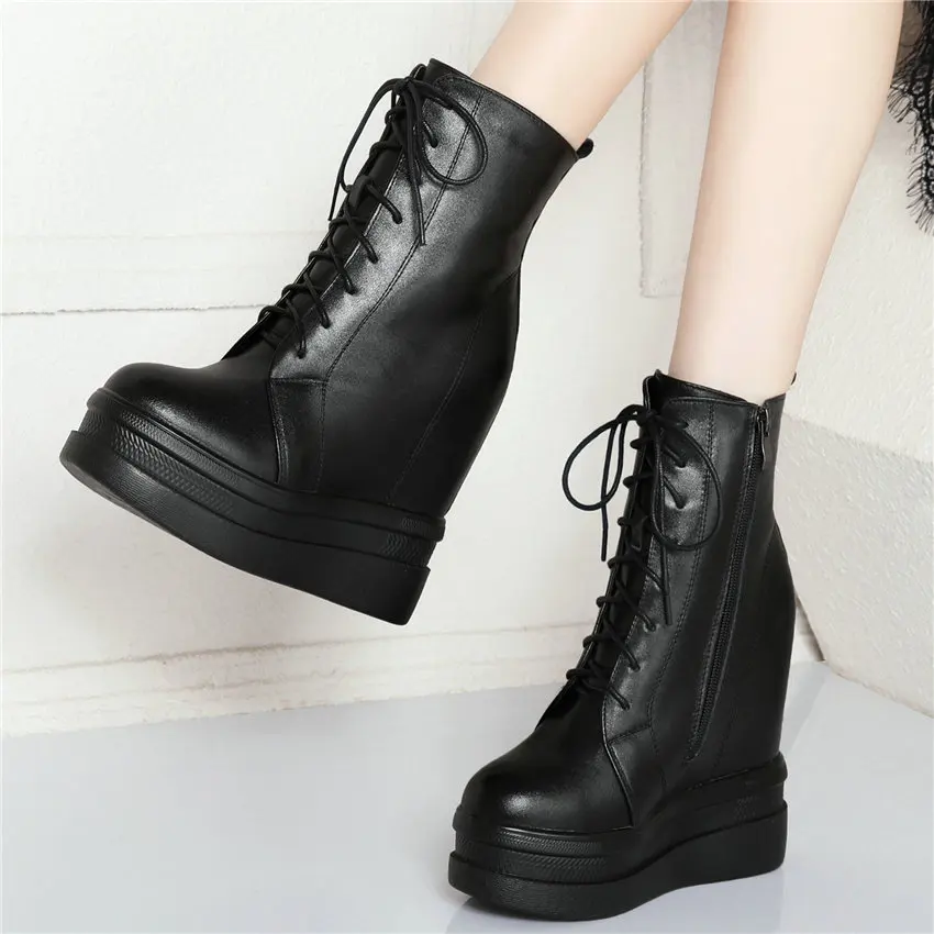 

2025 Winter Casual Shoes Women Cow Leather Wedges High Heel Snow Boots Female Lace Up Round Toe Platform Pumps Fashion Sneakers