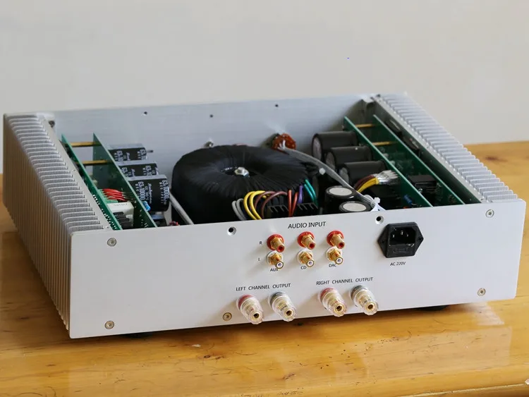 NEWest  Dual channel  pure final stage power amplifier Replica YBA P1000 flagship amplifier line 400W+400W