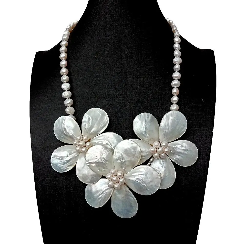 

Y·YING Cultured White Baroque Pearl White Shell Flower Handmade Statement Necklace 19"