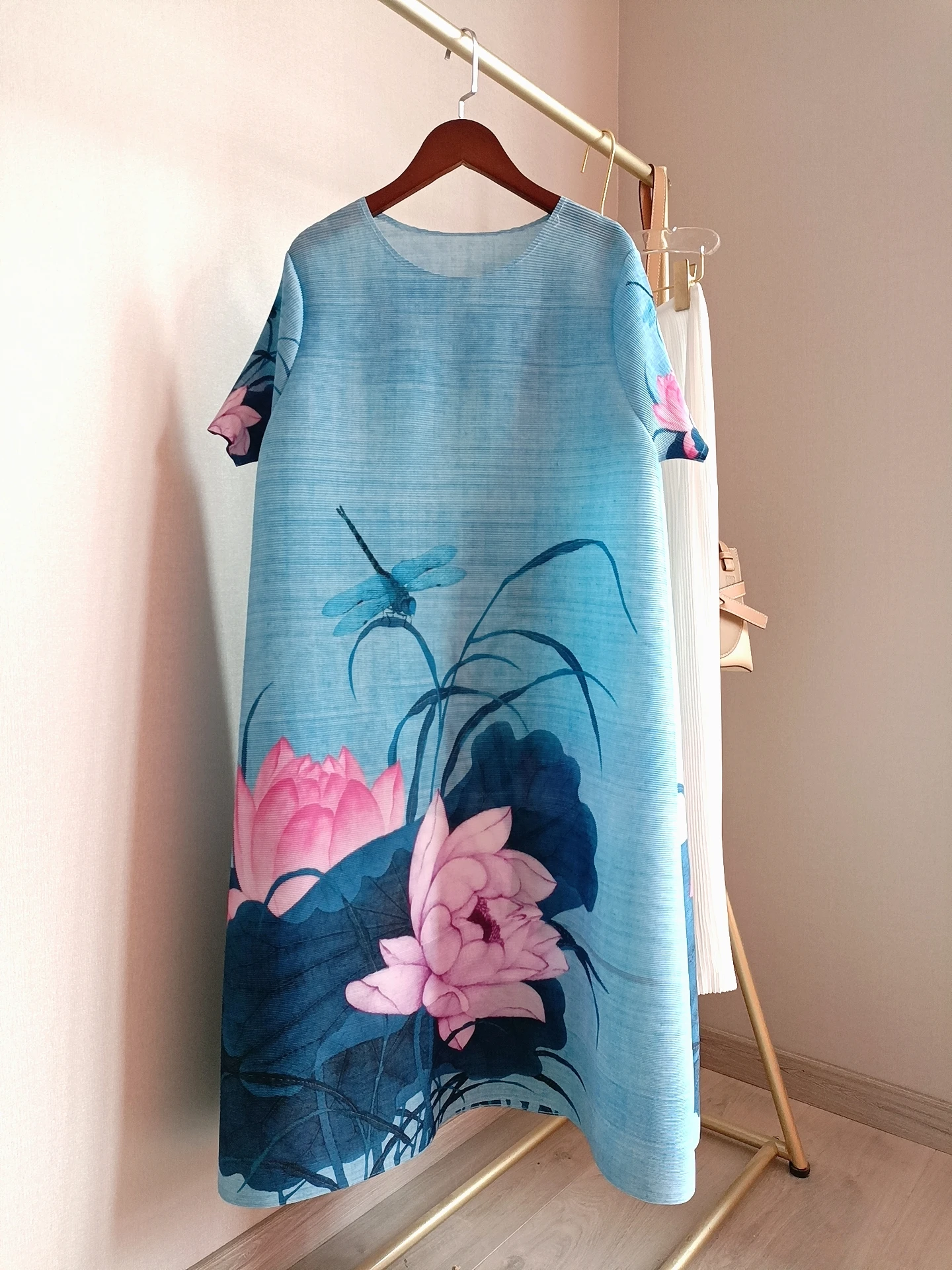 

HOT SELLING Miyake Chinese style Lotus dragonfly element printing dress fold dress short sleeve dress IN STOCK