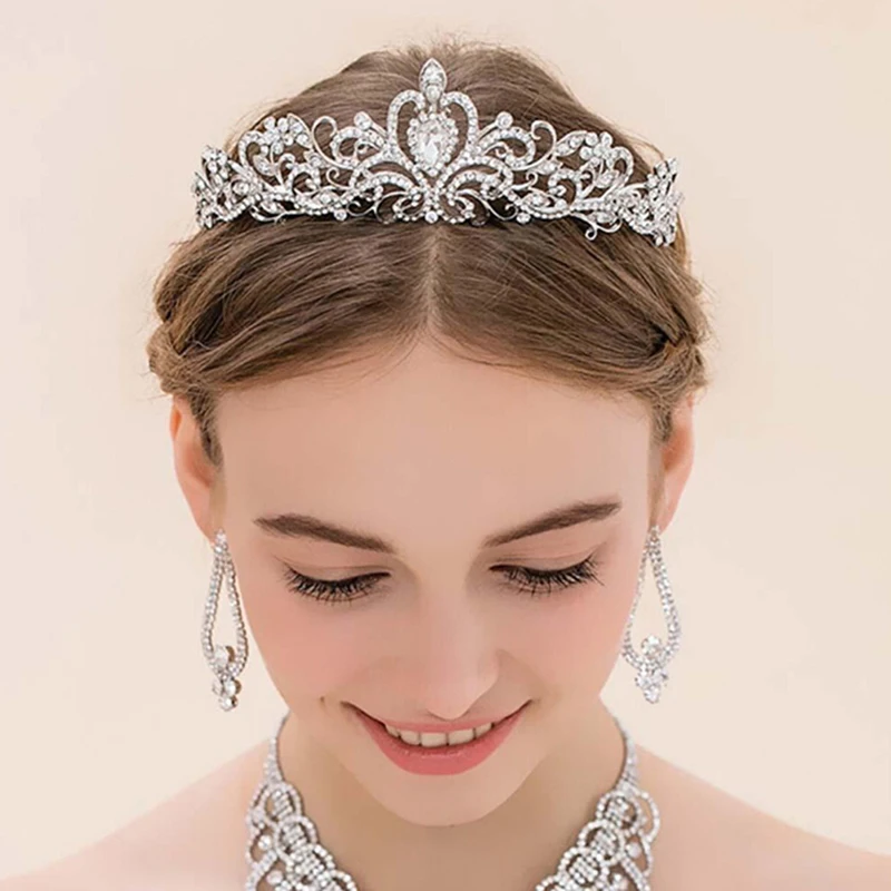 Vendita calda di alta qualità donne ragazze elegante matrimonio sposa corona copricapo strass diademi regalo carino per la festa di compleanno di