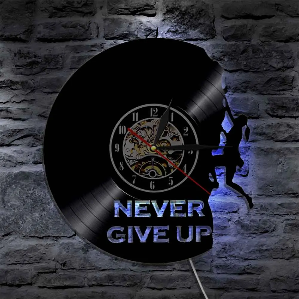 Never Give Up Mountain Climbing Extreme Sports Vinyl Record Wall Clock Hiking Adventure Nature Snow Mountain Decor Wall Lamp