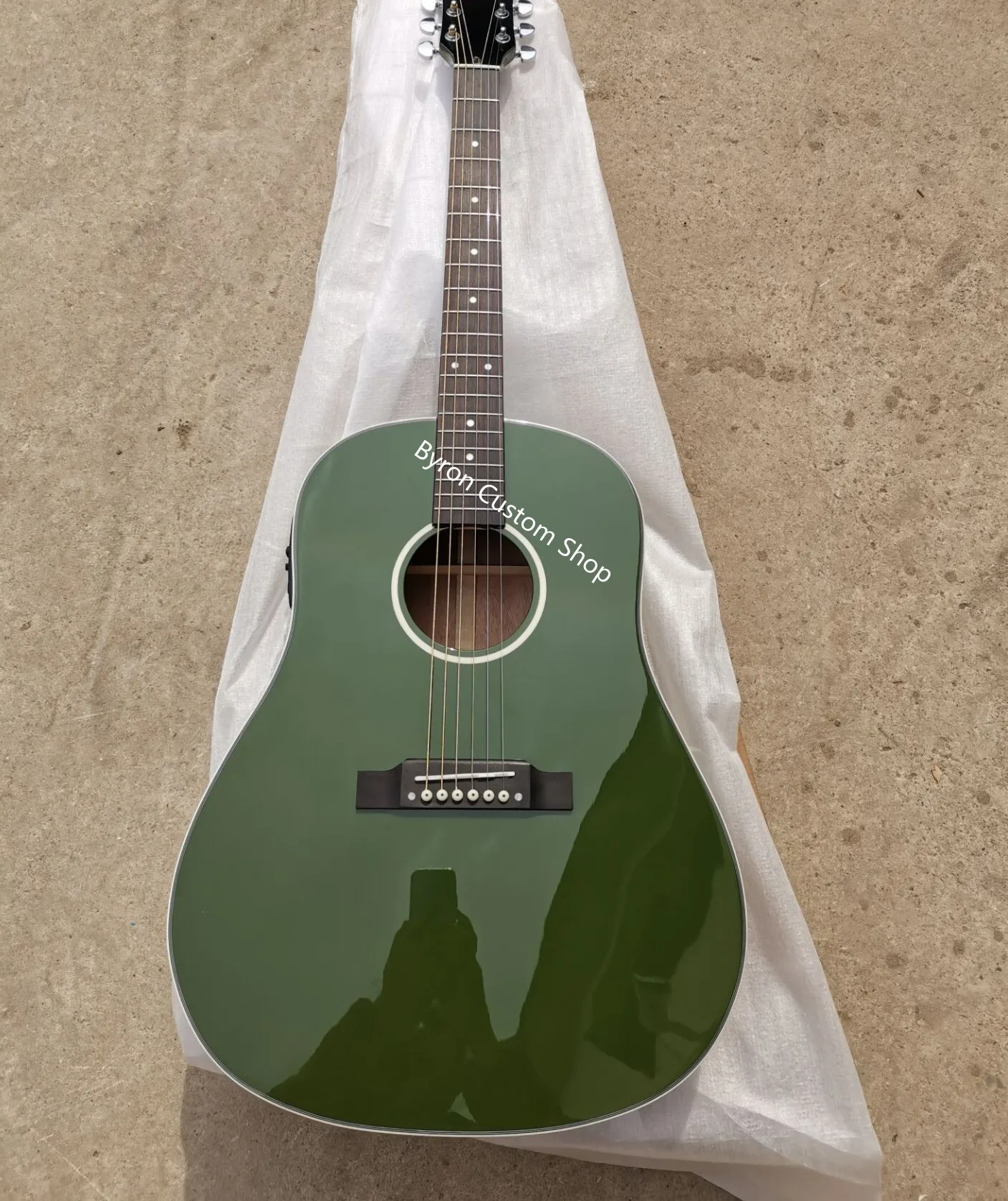 free shipping AAA quality 2020 custom slope shoulder olive green solid J guitar acoustic electric guitars