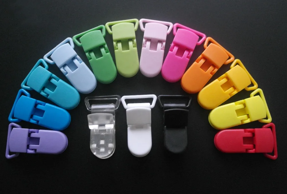 Sutoyuen 40 Stück Hot D-Form Kam Kunststoff-Schnullerclips Kunststoff Baby Schnuller Schnuller Hosenträgerkette Halter Clips für 20 mm Band – Detail 5