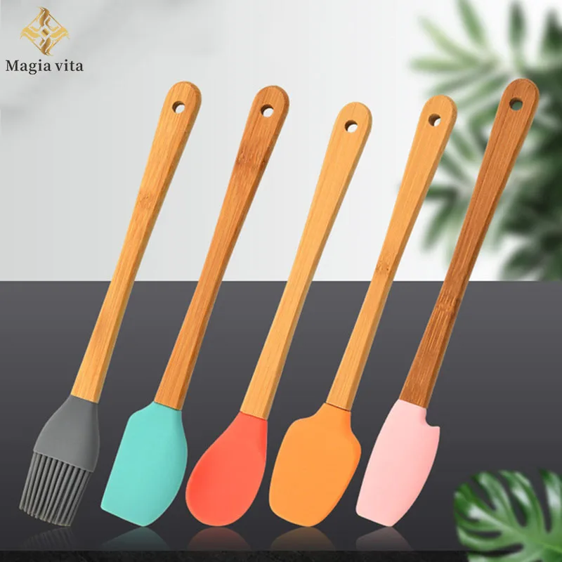 

Silicone Spatula Brush Pastry Cake Scraper Non Stick Butter Spreader Jar Blender Kitchen Tool Spatula Cooking Baking Accessories