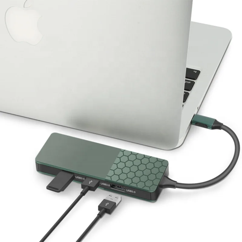موزع USB متعدد الوظائف مع موصل من النوع C 7 في 1 مهايئ متعدد المنافذ منفذ USB 3.0 مخارج مخارج تمر بالشحن