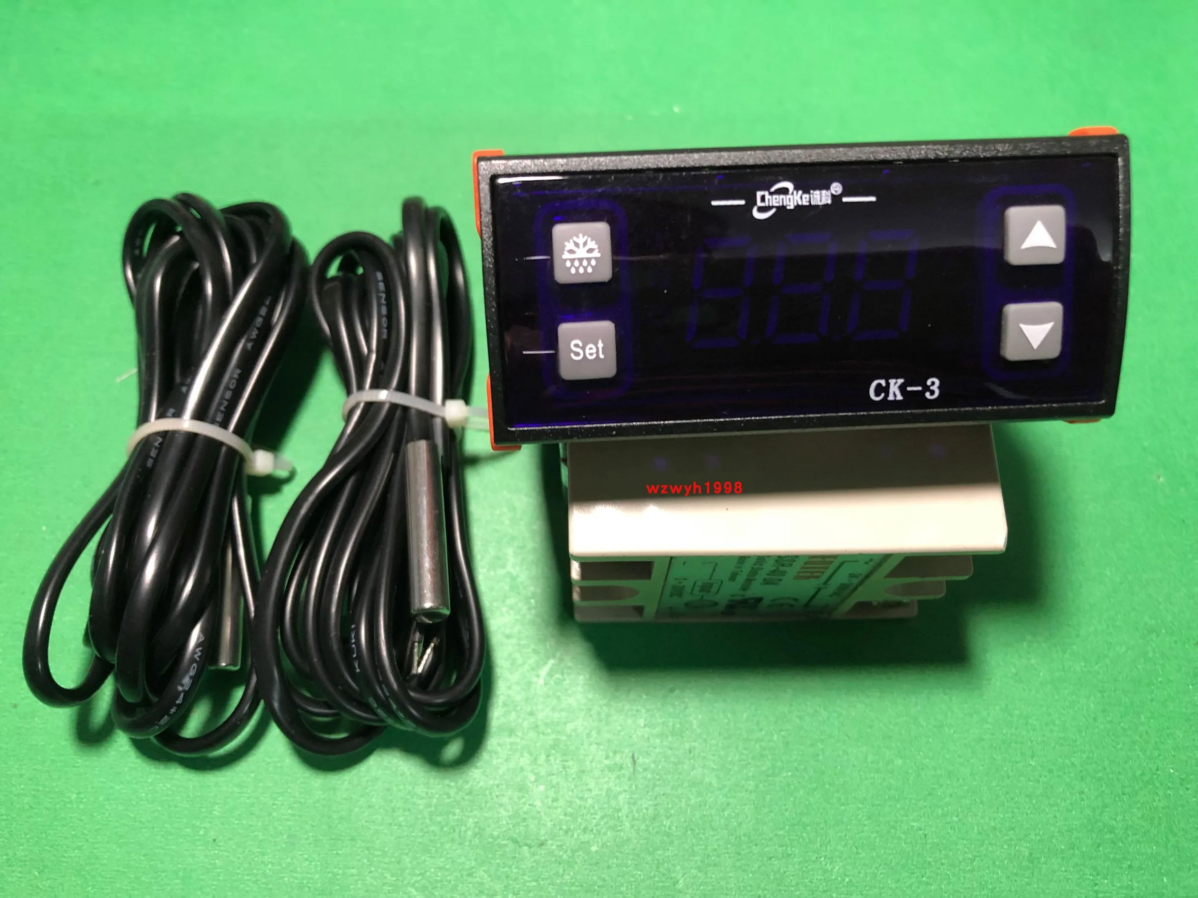 Seafood farming heating and cooling thermostat intelligent aquatic products electric control box Chengke thermostat CK-3