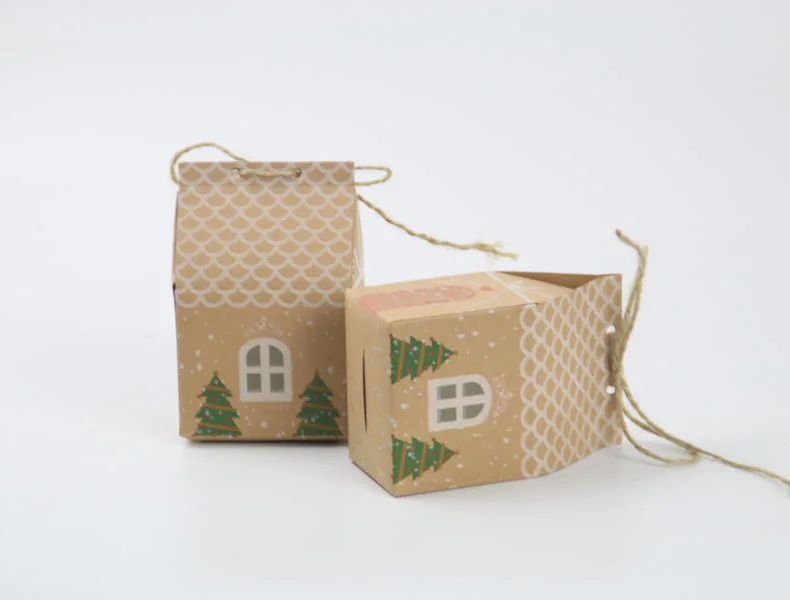 100 Pieces/lot Kraft Paper box gift of Christmas House Party Favor box Packing for Christmas Gift bags and Candy box decorations