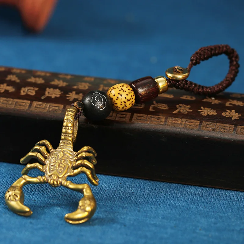 Pure Brass Vintage Solid Scorpion Figurine Car Keychain Pendant Jewelry Handmade Copper Animal Woven Rope Key Chain Ring Hanging