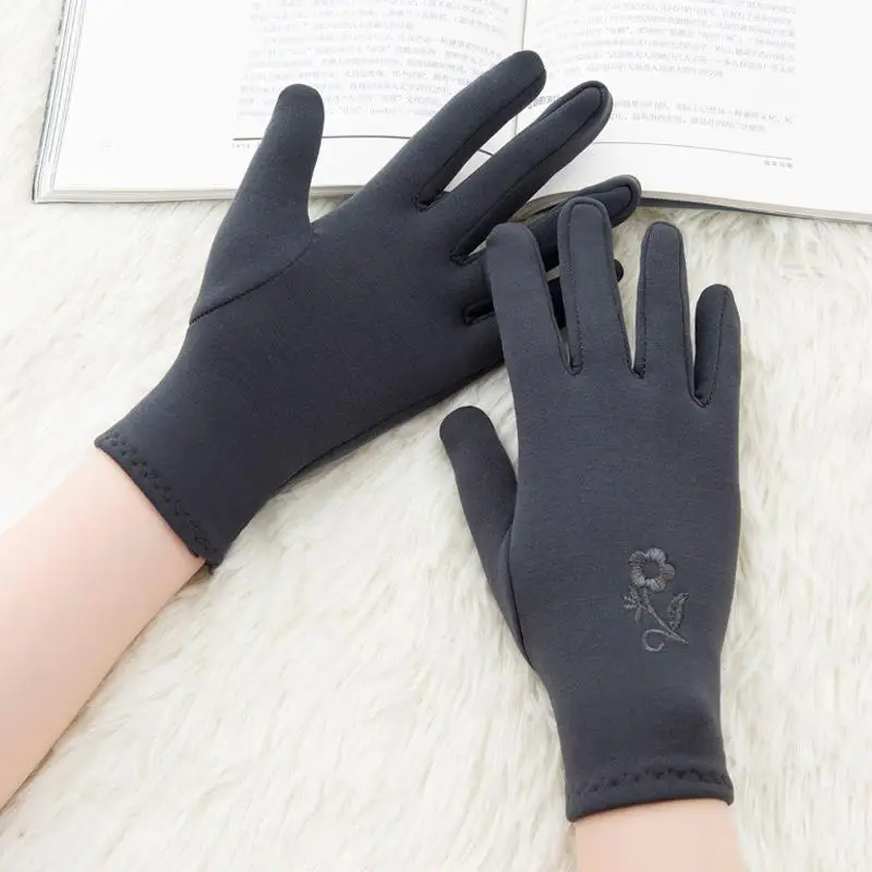 Fleece Embroidered Gloves Women's Winter Warmth, Fleece Embroidery and Fleece Thickening Cycling Winter Gloves