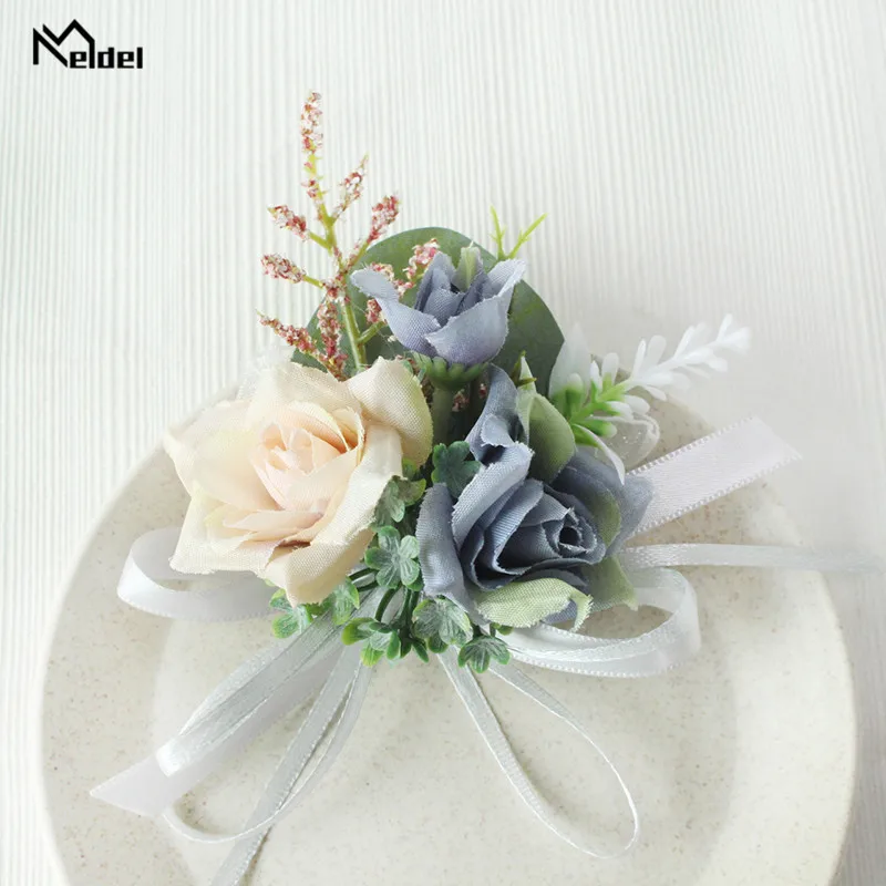 Meldel Boutonniere Corsage แต่งงานสร้อยข้อมือ Bridesmaids สีขาวเจ้าบ่าว Boutonniere ดอกไม้ Corsages และ Boutonnieres เข็มกลัด