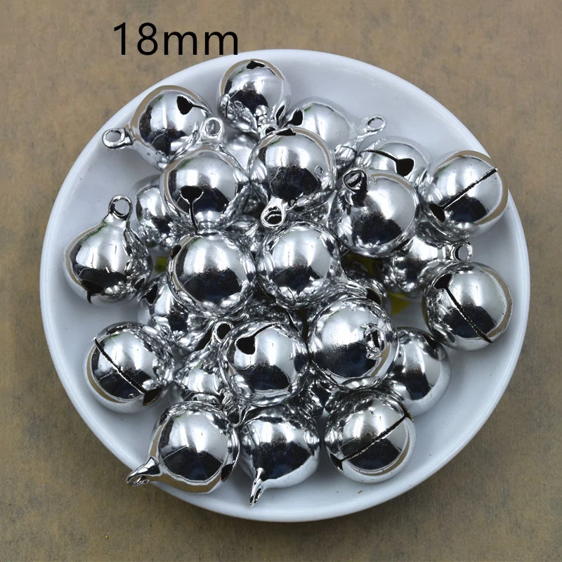 Argento 6mm-20mm rame metallo Jingle Bells decorazioni natalizie ciondolo per animali domestici appeso ornamenti per l\'albero di natale chiave