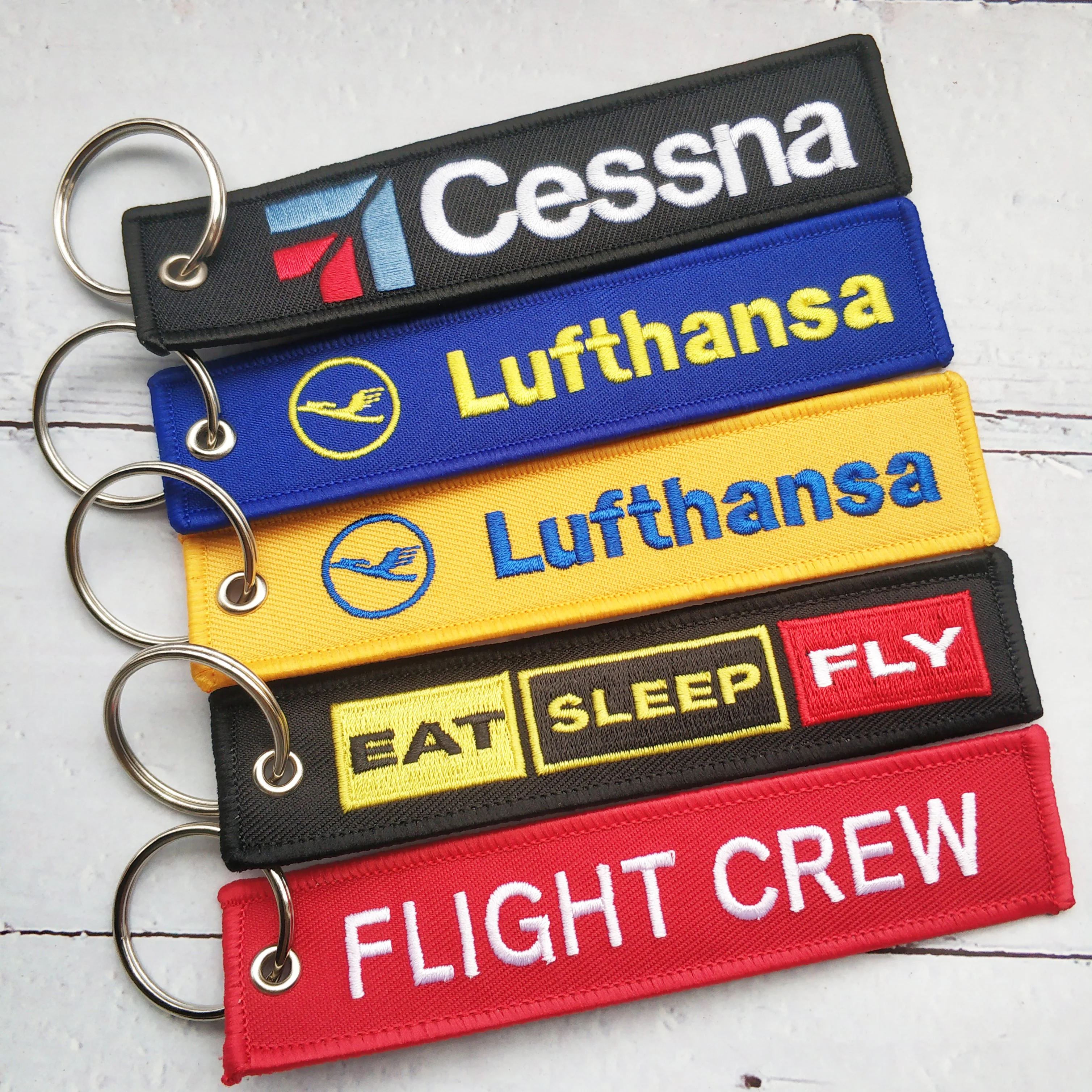 MiFaViPa 1 PC Cessna Sleutelhanger Mode Trinket Telefoon Riem Zwart Borduurwerk BOEING 737 Sleutelhanger voor Luchtvaart Gift Sleutelhanger Keten