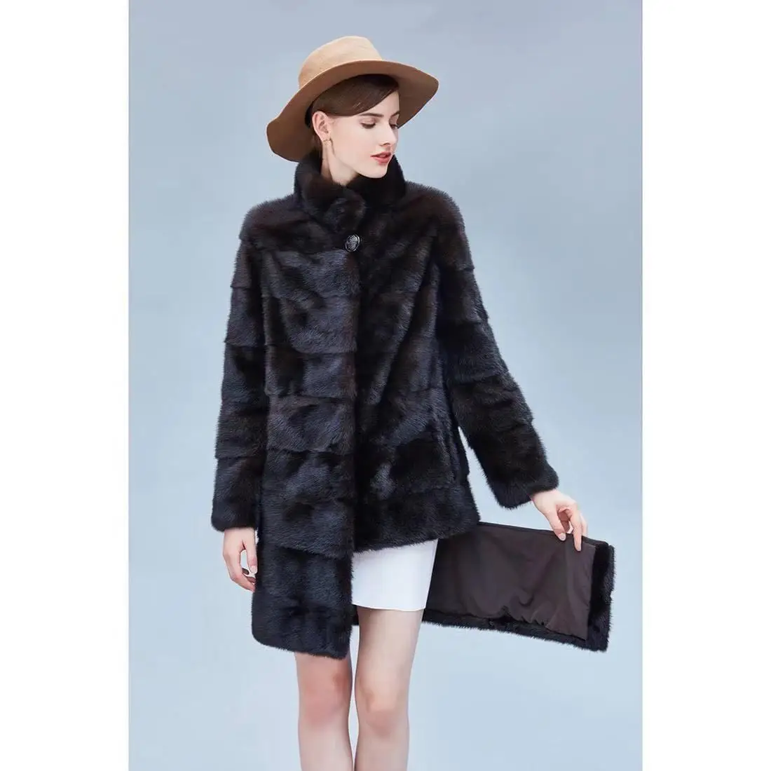 Ladies' Casual Mink Fur Coat, Warm in Winter, Fashionable, Detachable Bottom, Three in One Jacket