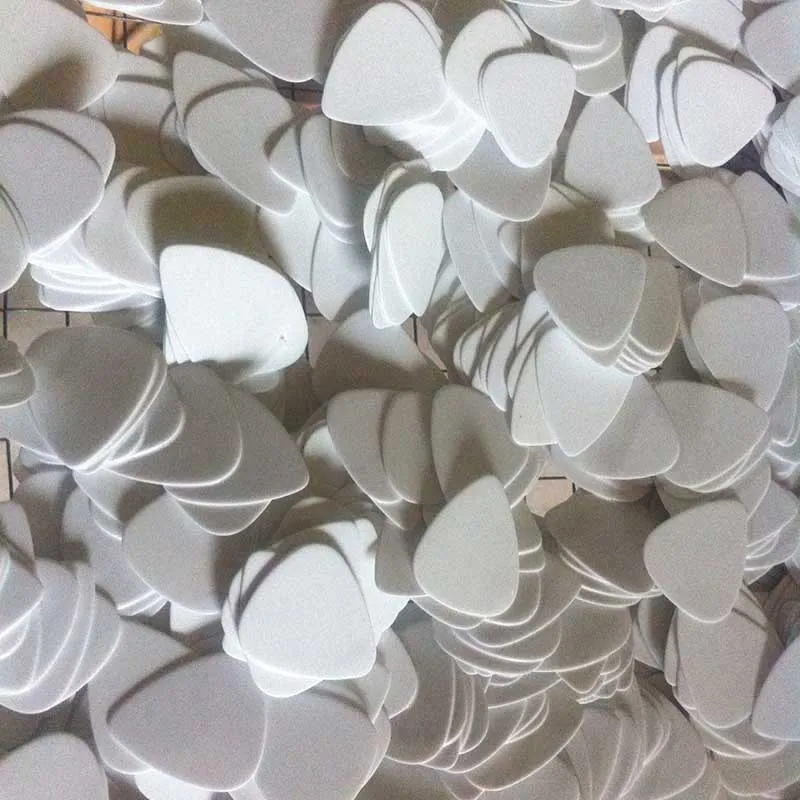 Plain Pure White celluloid guitar picks 0.81mm 200pcs per lot