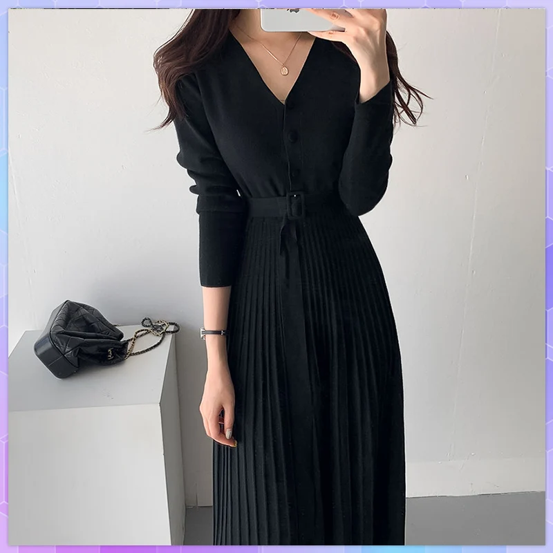 Vintage One Piece Korean Pleated Dress Long Sleeve Slim Woman Sweater Dresses Knitted Elegant Midi Party Woman Long Dress