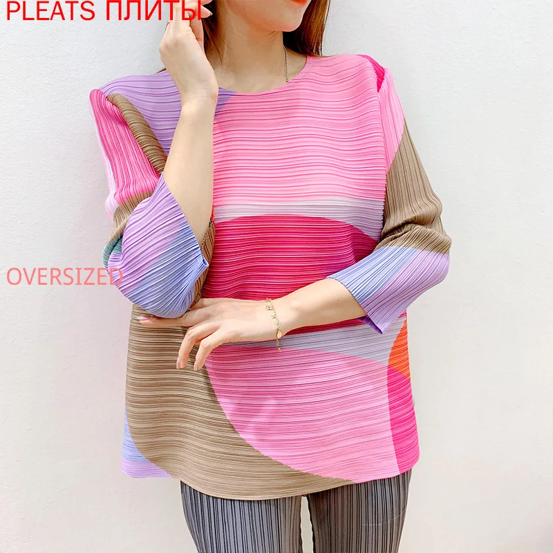 Miyake Pleated Print Top for Women, New Bottoming Top Looks, Thin and Loose, Large Size, Pullover T-shirt, One Piece, Winter