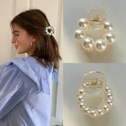 Women Sweet Mini Round Pearl Hair Claw Chic Barrettes Claw Crab Hairpins Styling Hair Clips Fashion Girls Hair Accessories