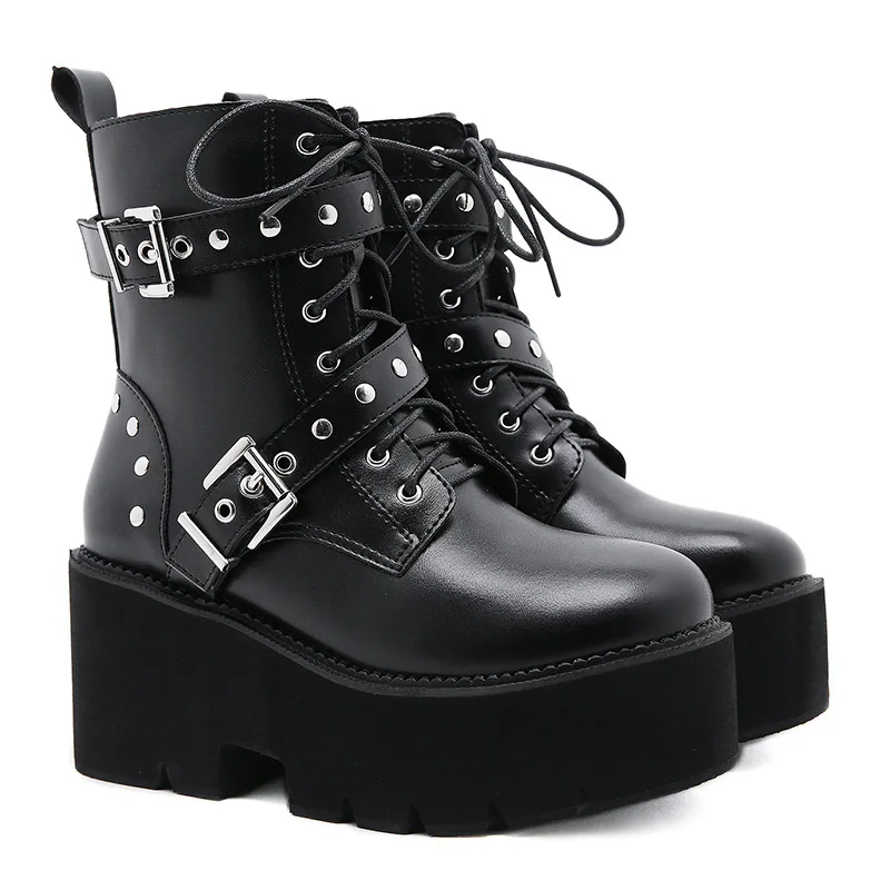Sexy Rivet Autumn Boots Women Platform Boots Black Leather Gothic Punk Style Combat Boots For Women Mid Heels Comfortable