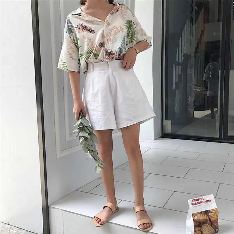 Summer New Female Hawaiian Fashion Floral Short Sleeve Shirts Ladies  Loose Casual Tops Chiffon Blouses One size