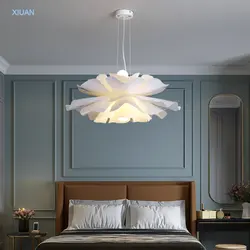 Nordic Decoration White Flower Pendant Lamp E27 Bulb Acrylic Flower Lampshade Bedroom Suspension Hanging Light for Living Room