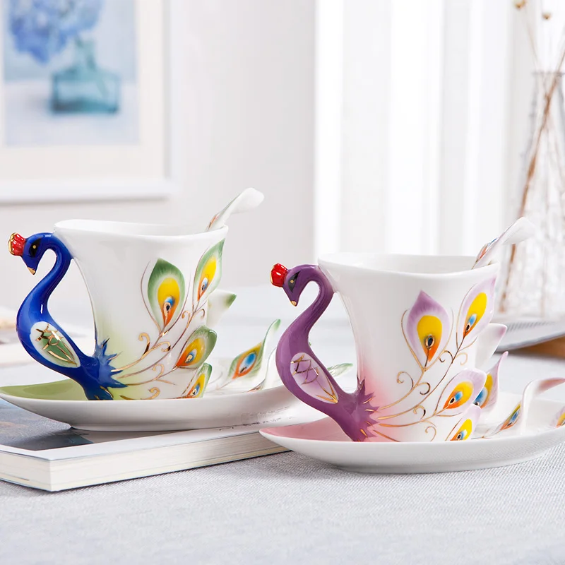 Creative 3D Hand Crafted Porcelain Enamel Peacock Coffee Cup Set with Saucer And Spoon Present Ceramic Tea Water Cup Dish Gift