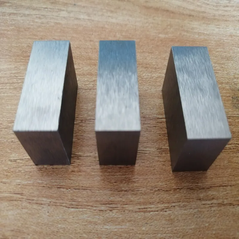 Tungsten Slice Tungsten Foil Tungsten Target Kemurnian Tinggi Tungsten Slice Plat Tungsten Murni 99.99% Ilmiah dan Eksperimental