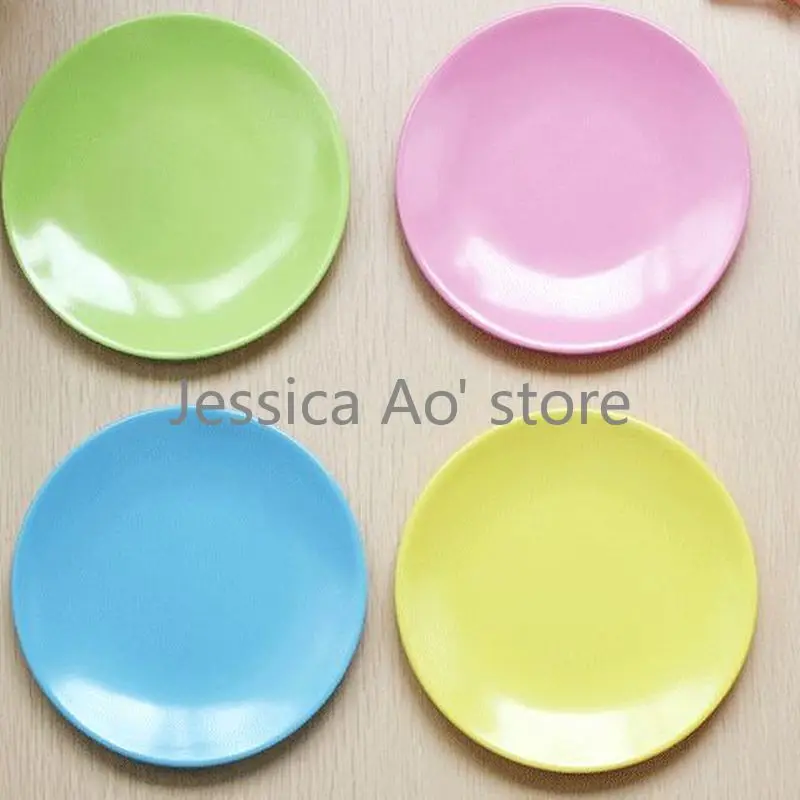 

4pcs 15cm Plastic Plates Melamine Tableware Dessert Plate Dishes Sets Cute Bread Plates Christmas Fruit Plate Candy Dish