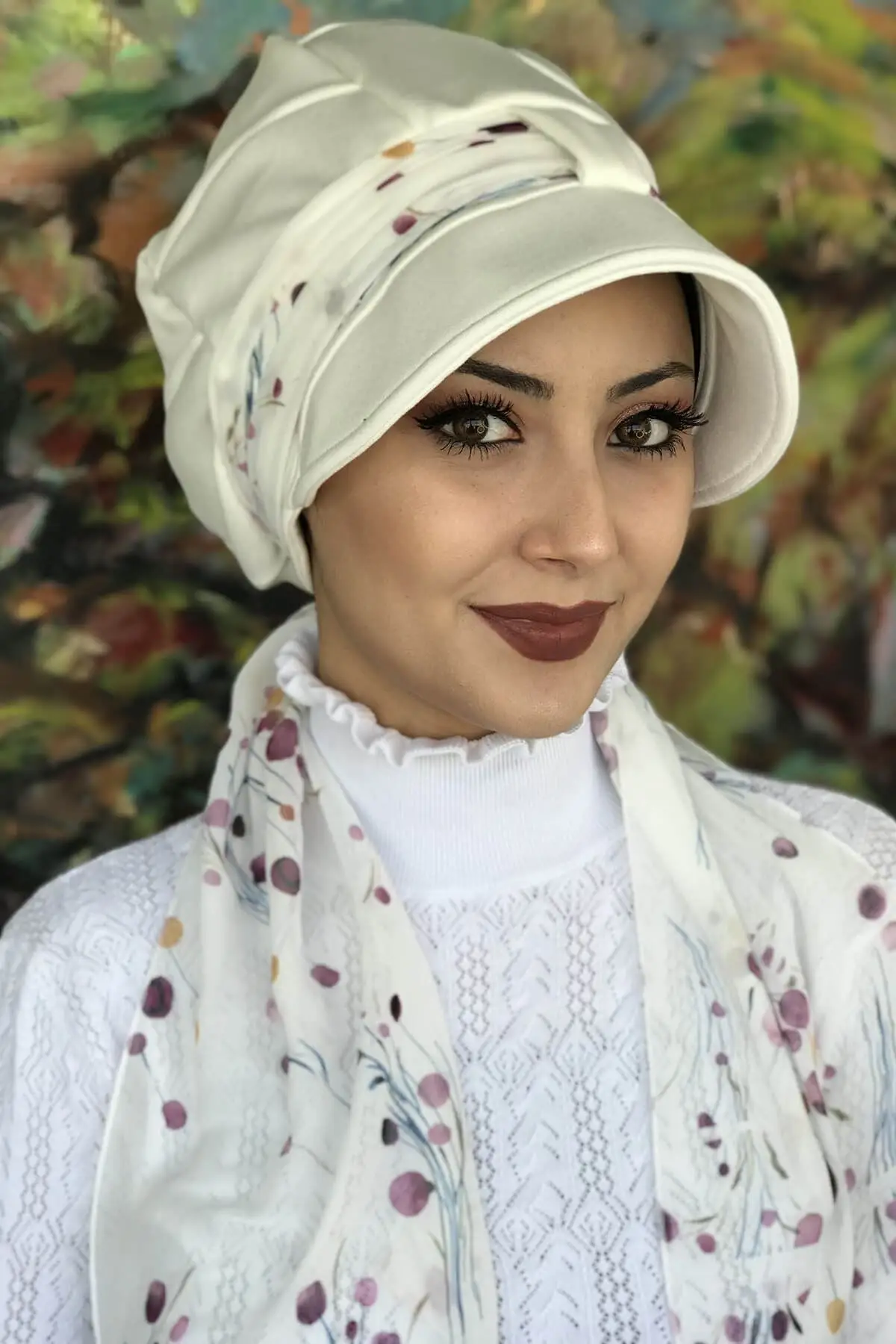 Broken White Single Biritli Flower Pattern Scarf Hat