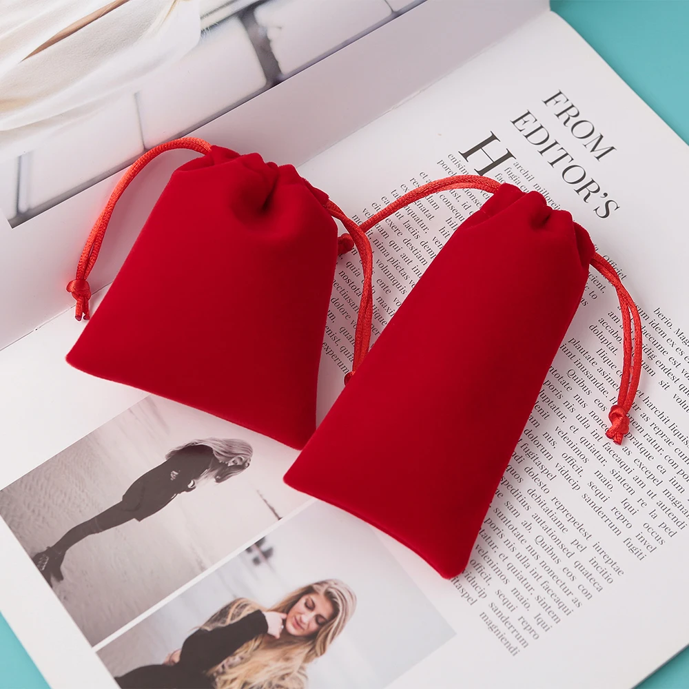 50 Personalized Velvet Pouches Jewelry Packaging Display Drawstring Packing Gift Bags for Christmas Wedding Party Custom Logo