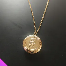 New style 1pcs flower embossed small box necklace round frame pendant necklace trendy minimalist photo box necklace