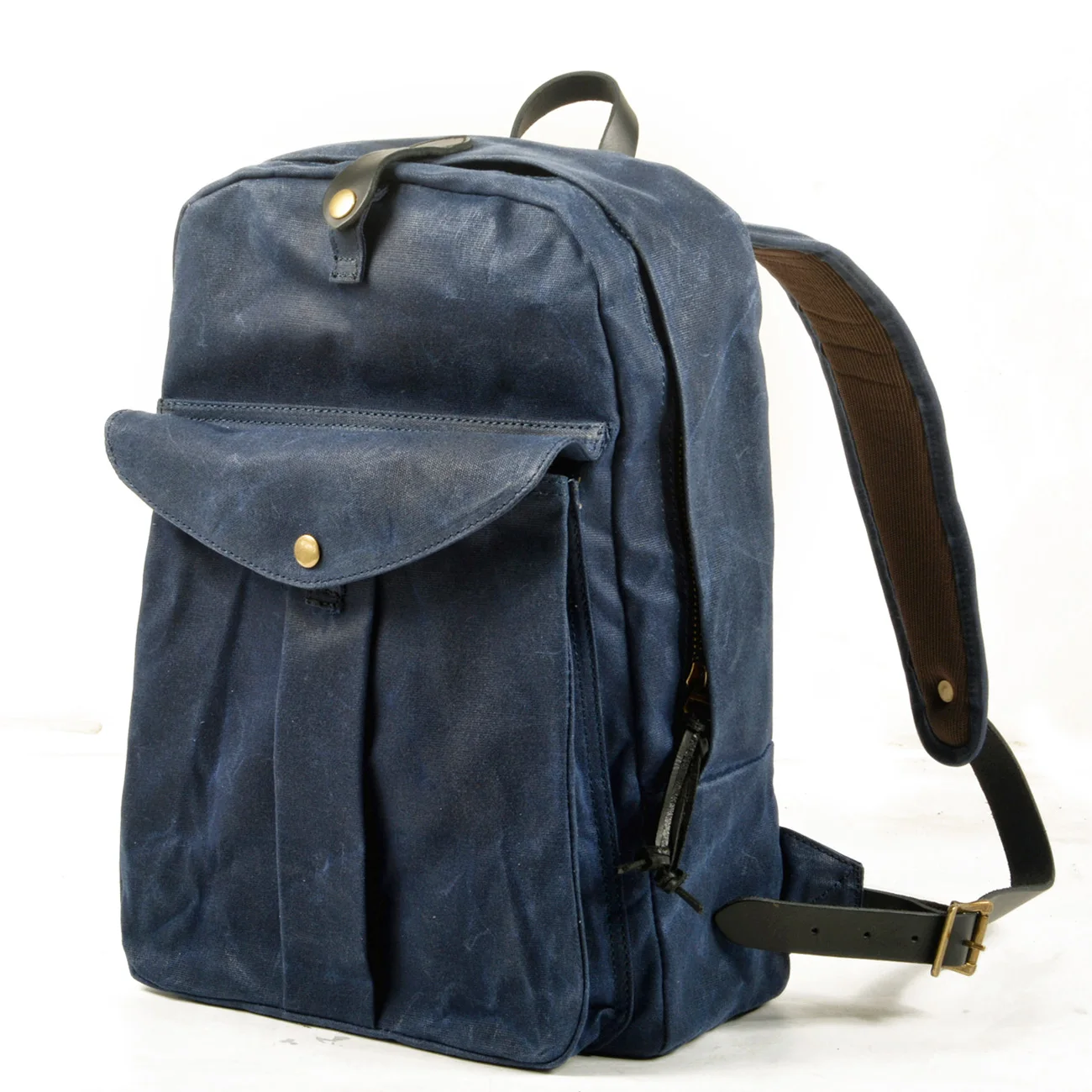 American Retro Waterproof Oil Wax Canvas Knapsack Unisex Computer Travel School Bag Outdoor Mountaineering Bag Hiking Backpack