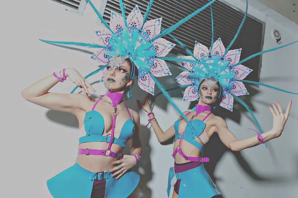 Sexy Show Costumes … - image