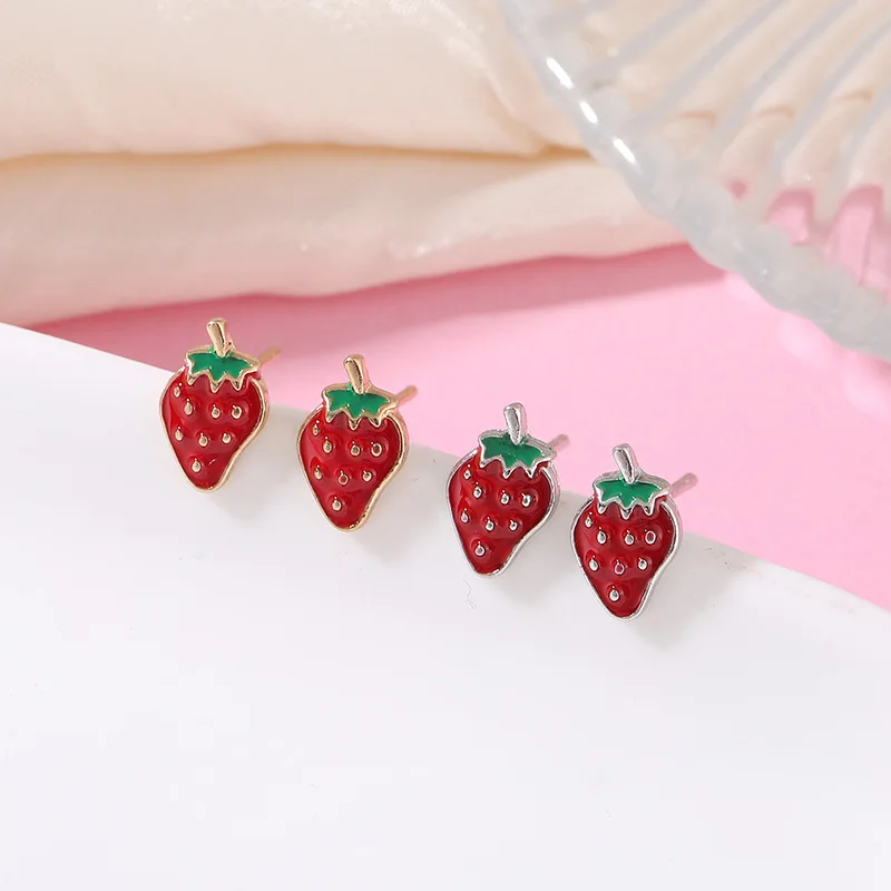 Yuniqi Tiny Fruit Strawberry Stud Earring Gold Silver Color Enamel Net Red Wild Earrings fow Women Kid Fashion Jewelry Wholesale