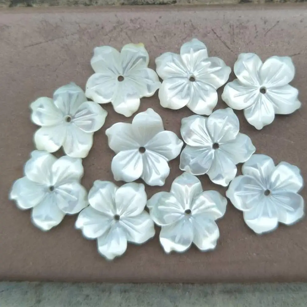 10pcs Wholesale 10mm  12mm  15mm  19mm White  Mother of pearl Shell Art Flower women Pendant Bead C8711