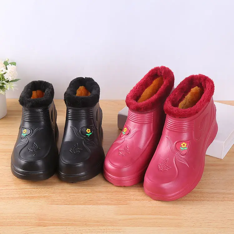 Waterproof and cashmere snow boots men and women Rain laundry kitchen hygiene work EVA warm rain dirt-resistant cotton shoes.