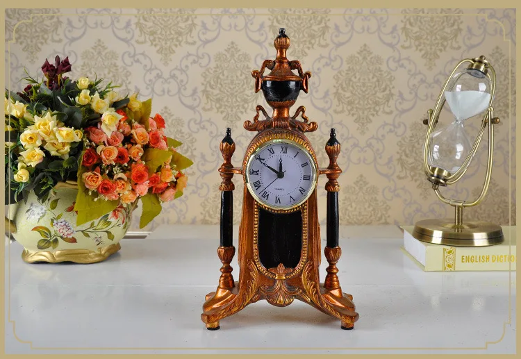 

European antique palace clock artwork craft desk clock handicraft desktop sculpture study living room home decoration a0277