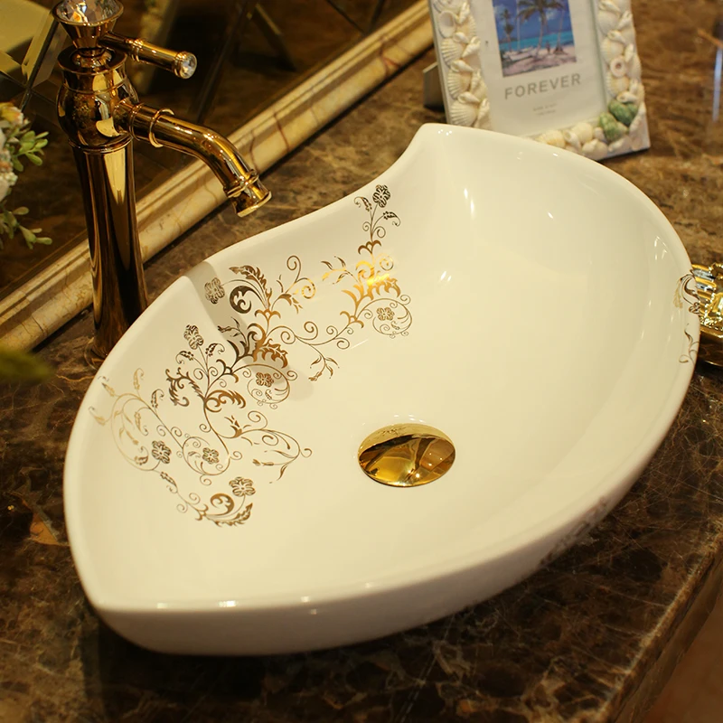 Europe style oval shape sink Jingdezhen Art Counter Top ceramic lavabo sink ceramic wash basin Bathroom sink