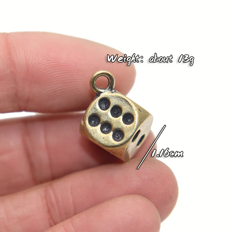 Brass Dice Key Chain Pendants Vintage Punk Men Club Bar Drinking Playing Game Dice Tool Metal Keychain Car Key Ring Hanging Gift